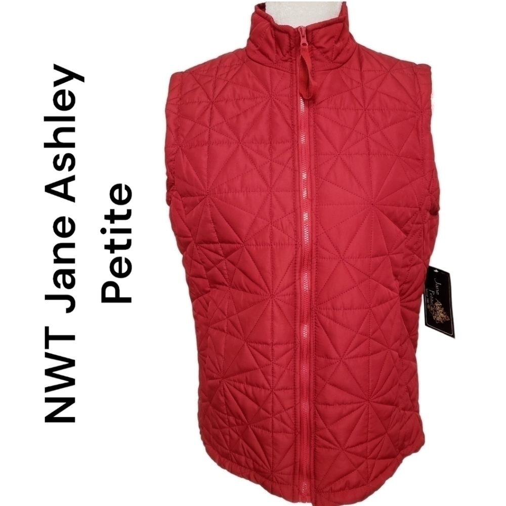 JANE Ashley Petite Quilted Vest NWT Red PXL Great Gift